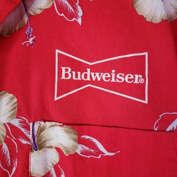 Vintage Budweiser Hawaiian Barefoot In Paradise Shirt L The Sting Red - Picture 5 of 7